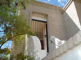 featured image of 6201 Escondido Dr #D3