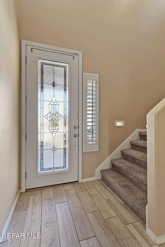3921 Desert Dunes Dr - Photo 5 of 50