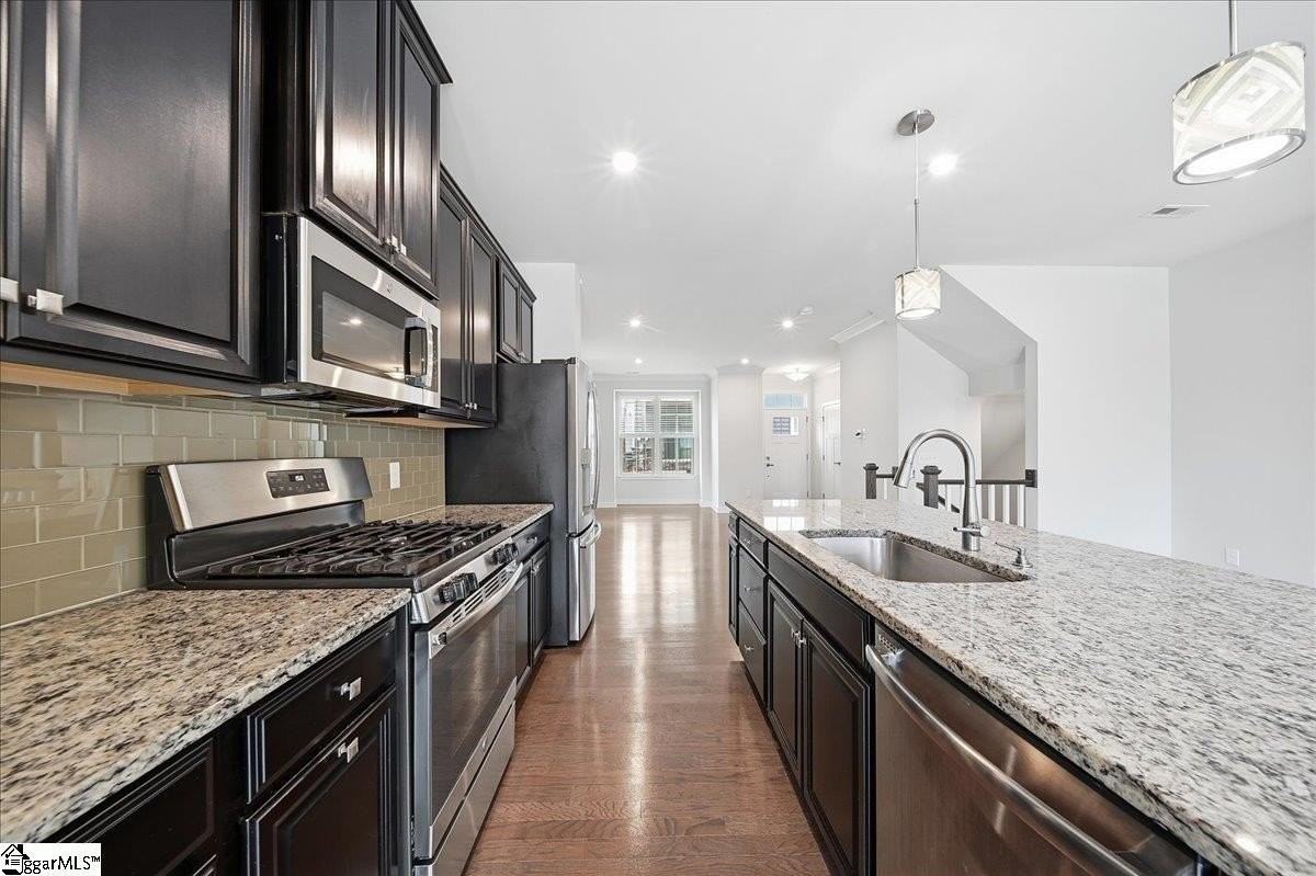 52 Itasca Dr - Photo 6 of 25
