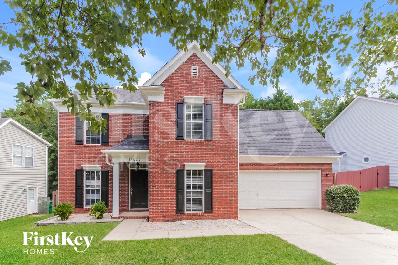 14024 Hatton Cross Dr - Photo 2 of 15