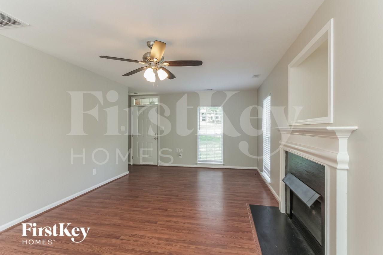 14024 Hatton Cross Dr - Photo 5 of 15