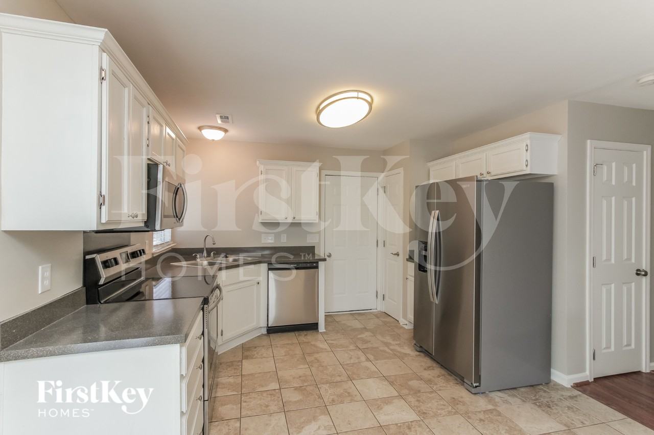 14024 Hatton Cross Dr - Photo 7 of 15