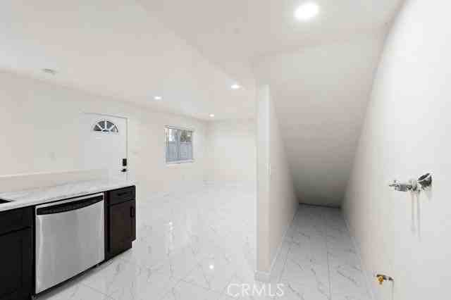 1578 San Bernardino Pl - Photo 5 of 8