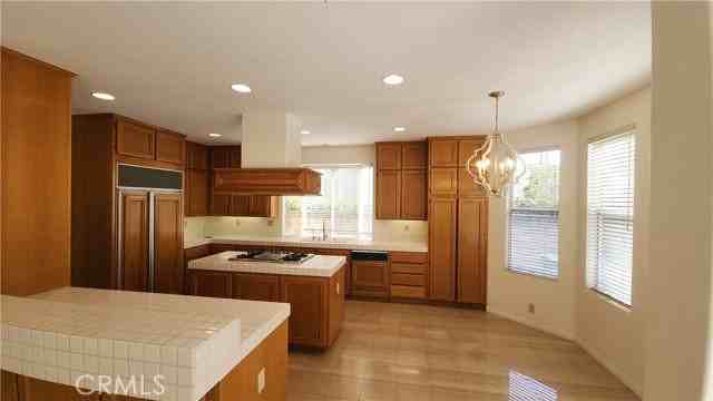 2162 Ventia - Photo 2 of 8