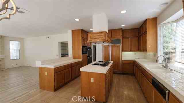 2162 Ventia - Photo 5 of 8
