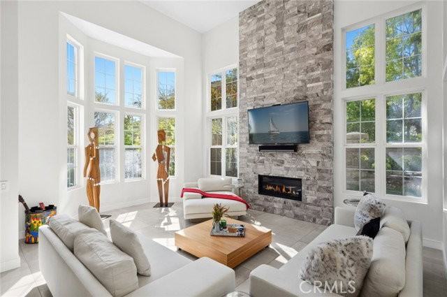 3 Bridgeport Rd - Photo 4 of 8