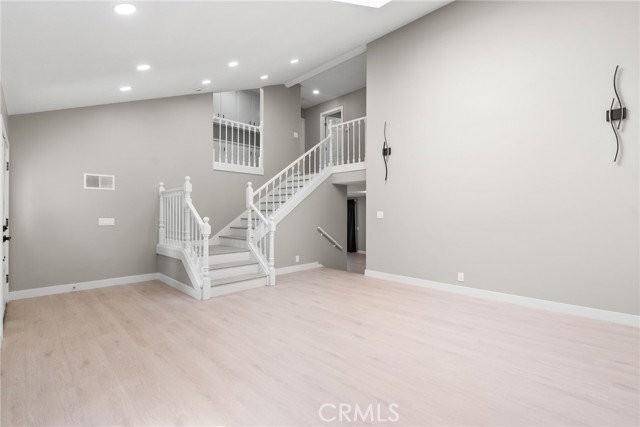 24746 Scott Ln - Photo 2 of 8