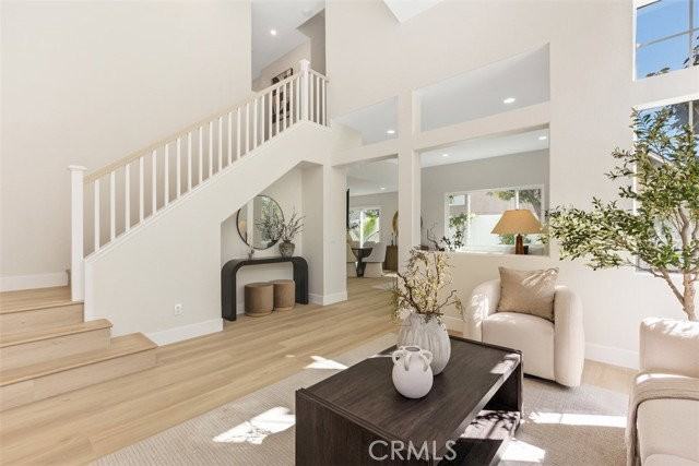 5 Chatri Cir - Photo 3 of 8