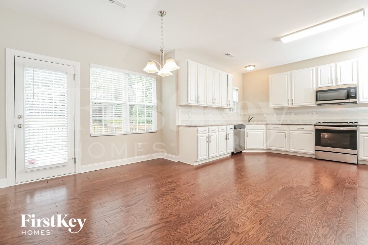 6116 Bedstone Dr - Photo 7 of 16