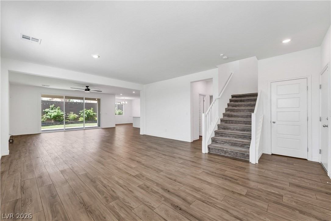 1611 Dire Wolf Ave - Photo 3 of 50