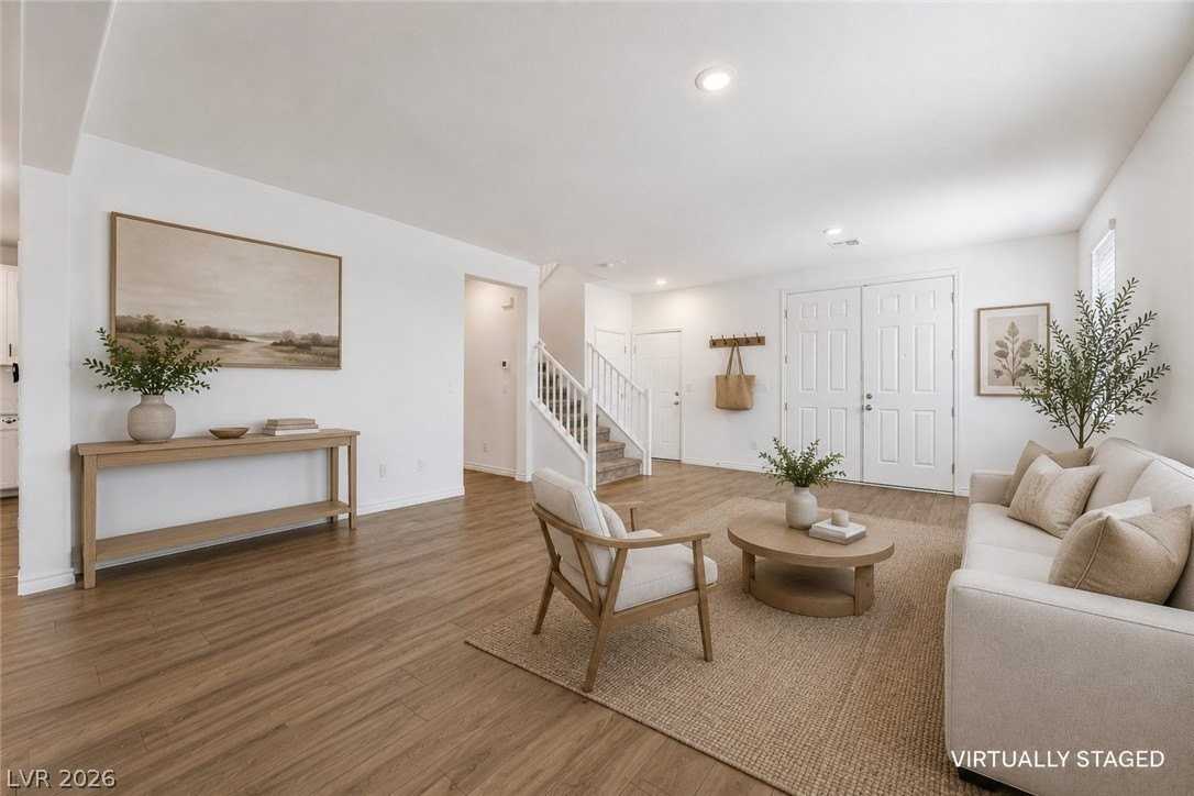 1611 Dire Wolf Ave - Photo 5 of 50