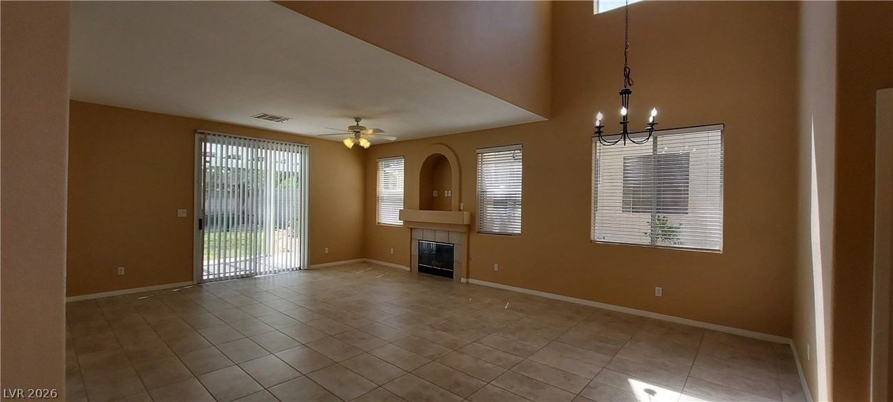 8917 Picket Fence Ave - Photo 4 of 11