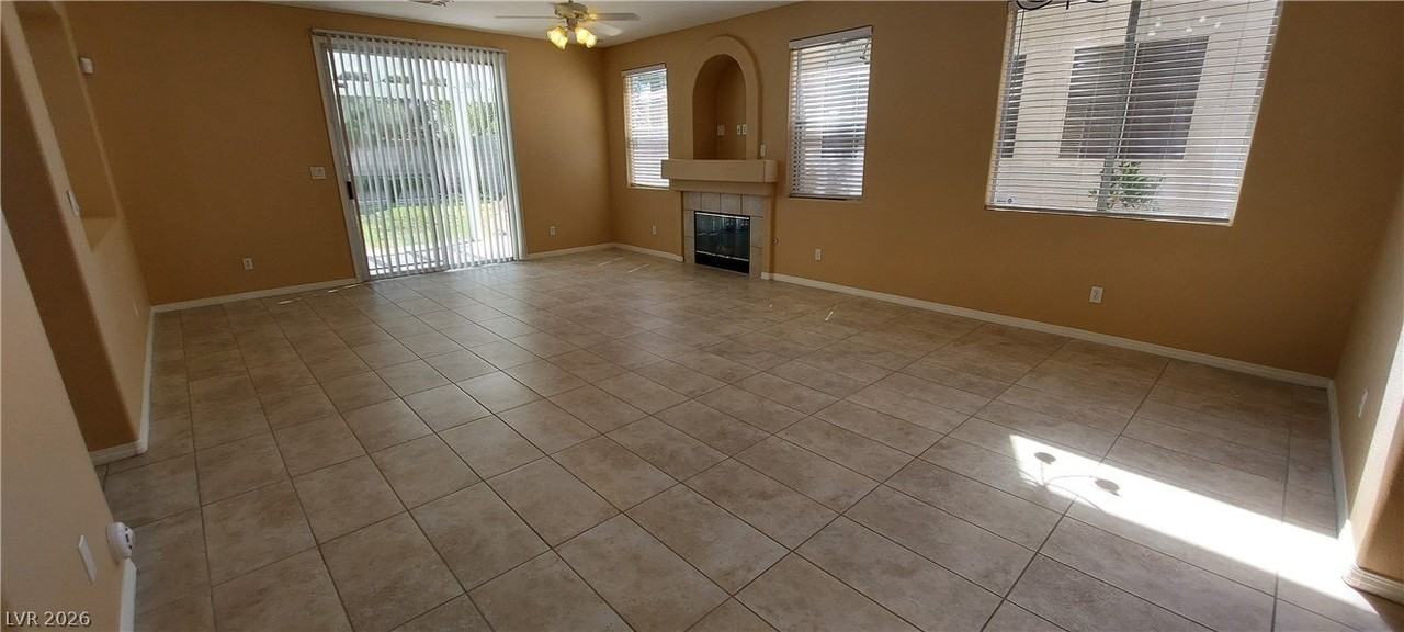 8917 Picket Fence Ave - Photo 5 of 11