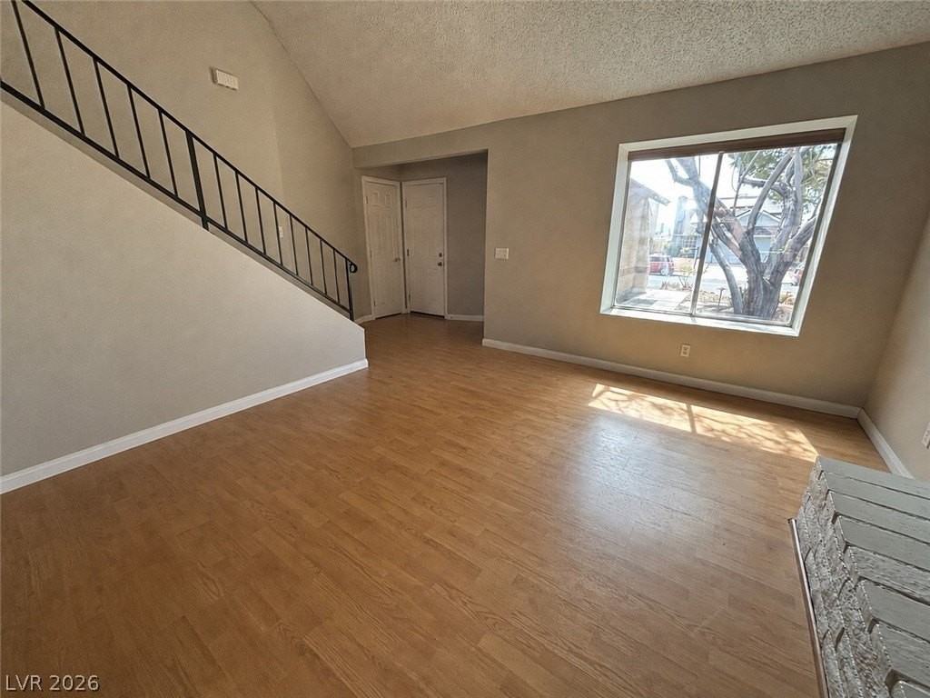 817 Schooner Dr - Photo 7 of 17