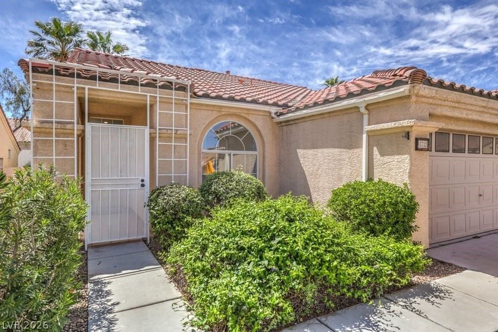 1712 Pinion Mesa Ct - Photo 3 of 35