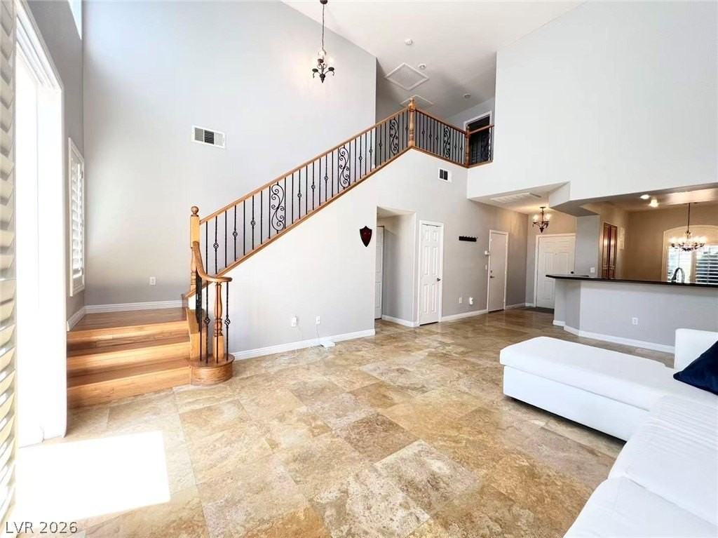 538 Los Hermanos St - Photo 3 of 27