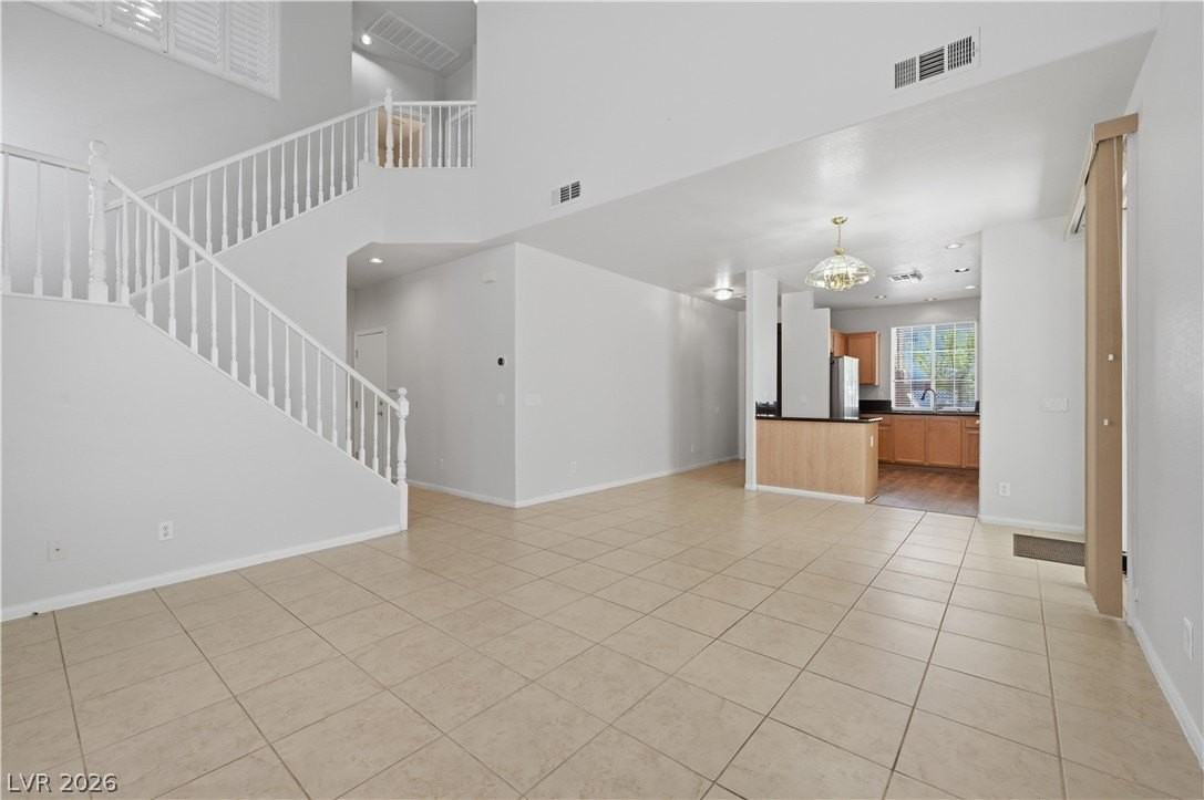 8315 Hunter Brook St - Photo 3 of 25