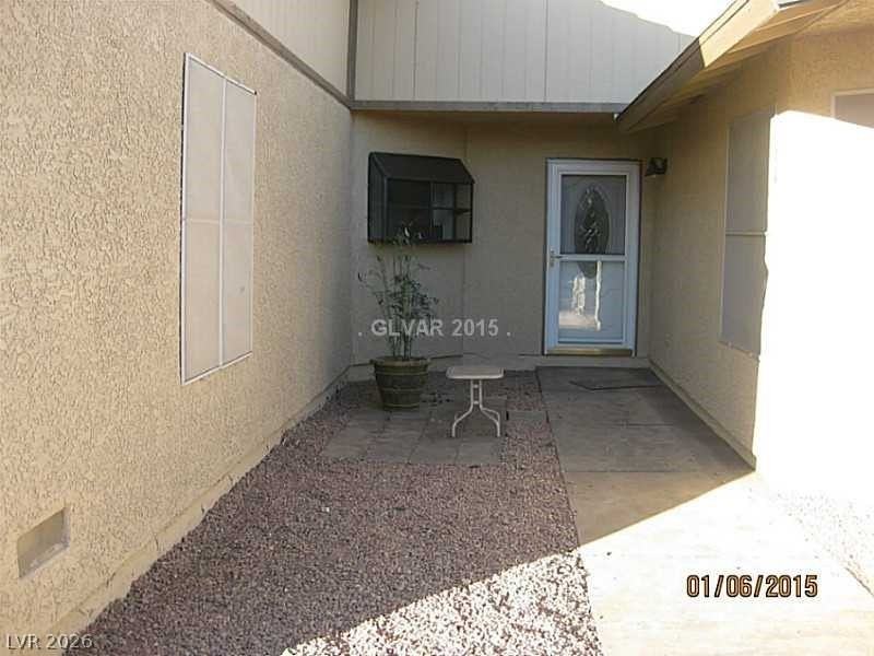256 Bismark Way - Photo 3 of 11