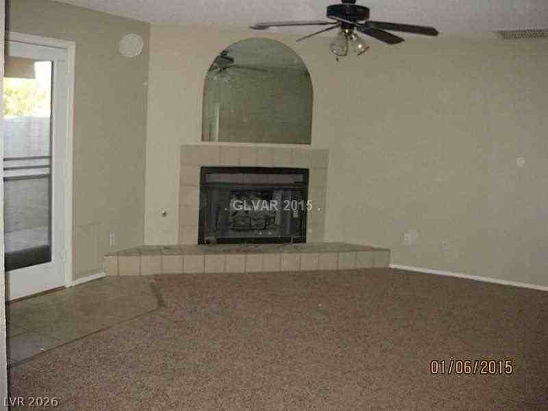 256 Bismark Way - Photo 4 of 11