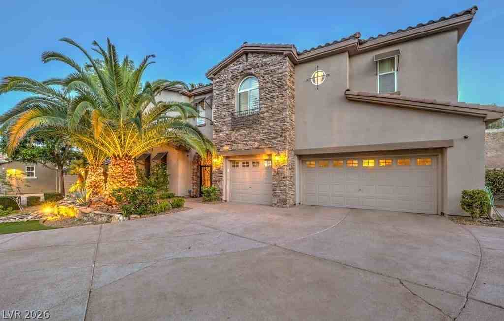 2849 Soaring Peak Ave - Photo 4 of 50