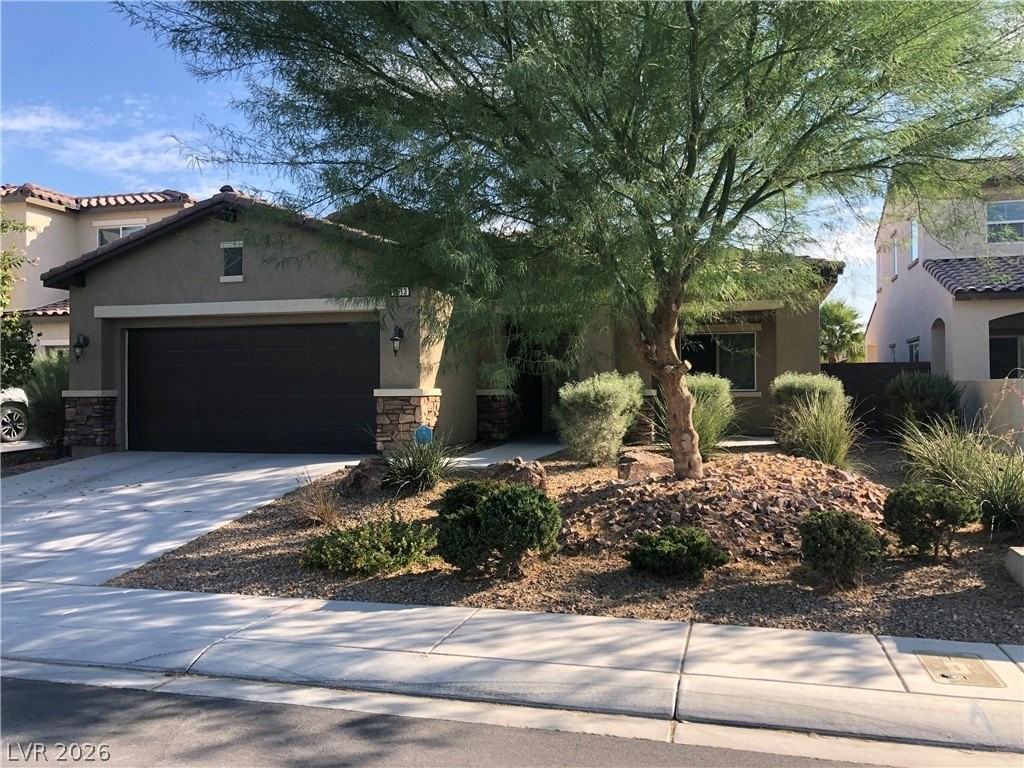 1513 Blues Ln - Photo 2 of 26