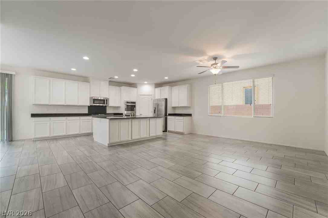 6244 Hambledon Hill Rd - Photo 5 of 32