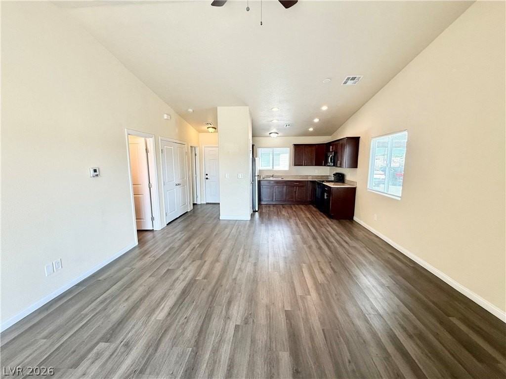 640 E Alabama St #1 - Photo 3 of 15