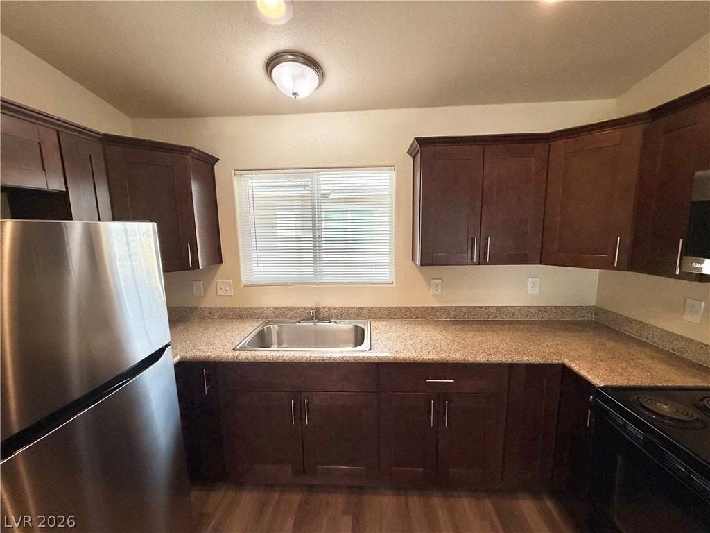 640 E Alabama St #1 - Photo 5 of 15