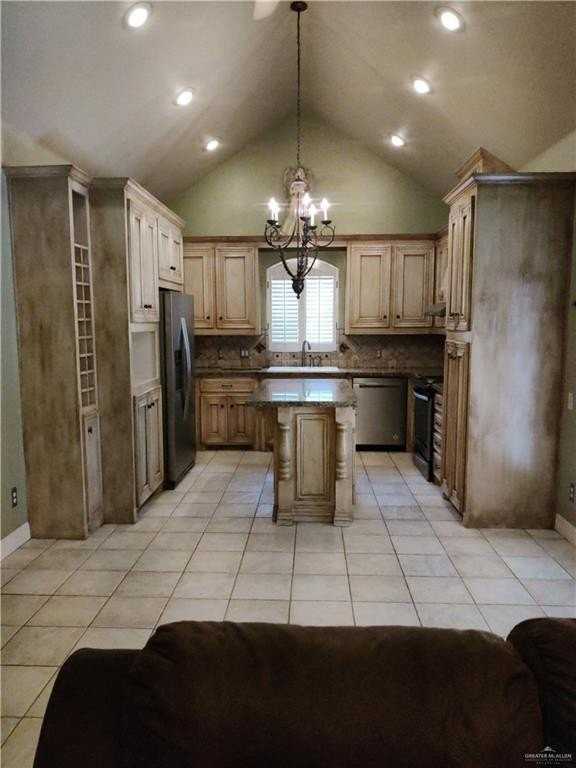 2516 Sequoia Dr - Photo 4 of 12