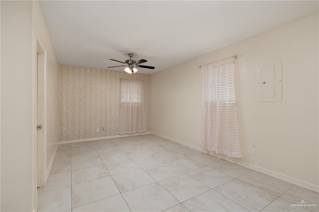 914 N 15th St - Photo 7 of 13
