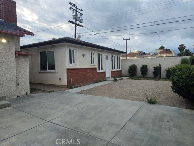 205 E Bencamp St - Photo 4 of 5