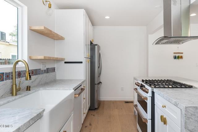 180 W Harriet St - Photo 6 of 8