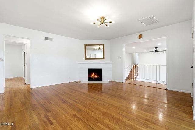 3153 Orange Ave - Photo 4 of 8
