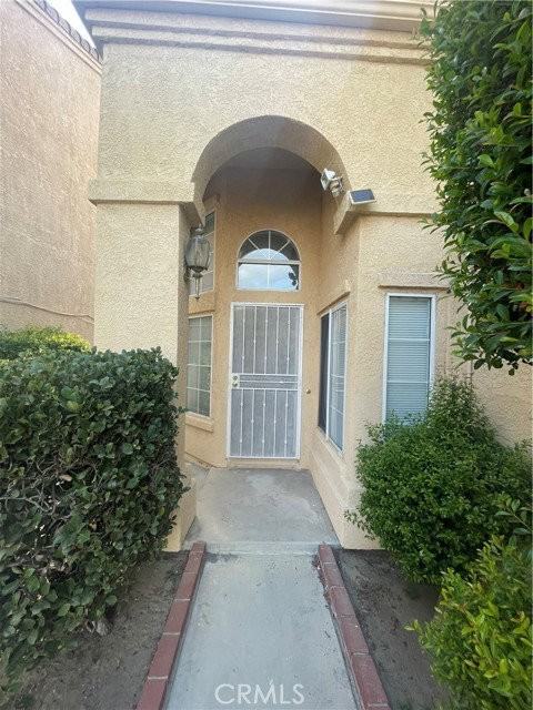7547 Bellingham Ave - Photo 2 of 7