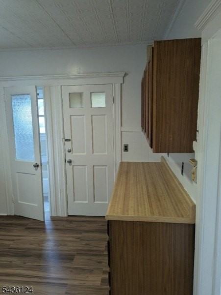 92 Cherry St - Photo 7 of 11