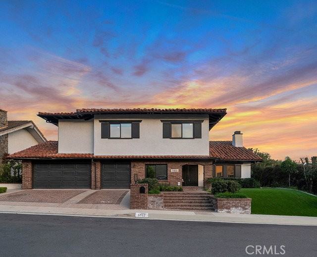 5952 Woodland View Dr