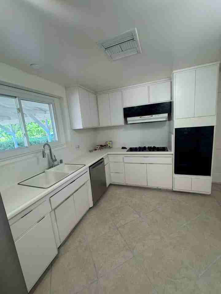 6152 Tony Ave - Photo 5 of 8