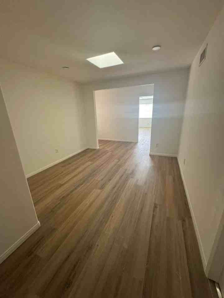 6152 Tony Ave - Photo 6 of 8