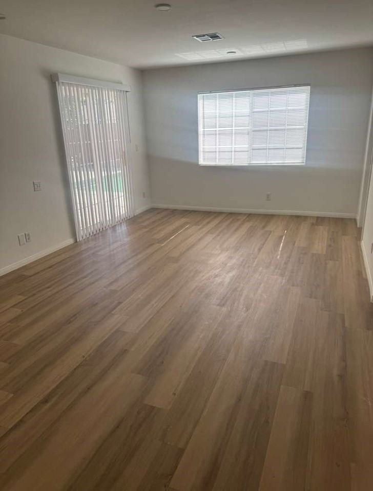 6152 Tony Ave - Photo 7 of 8
