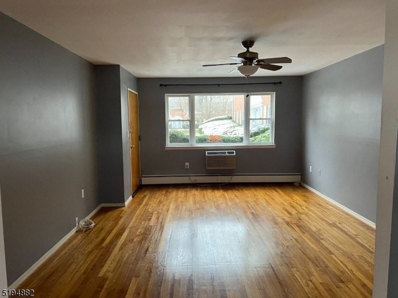17 Manchester Ct - Photo 2 of 12