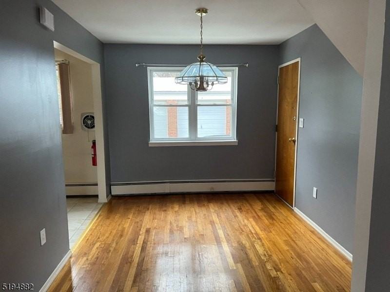 17 Manchester Ct - Photo 3 of 12