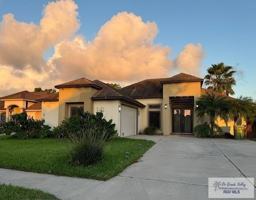 featured image of 6732 Stone Oak