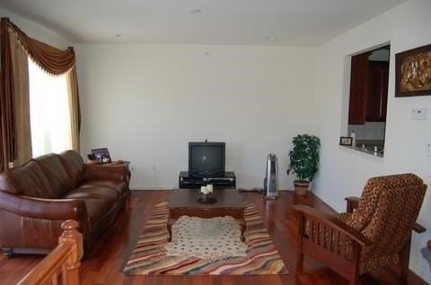 5 Carpenter Ct - Photo 5 of 8