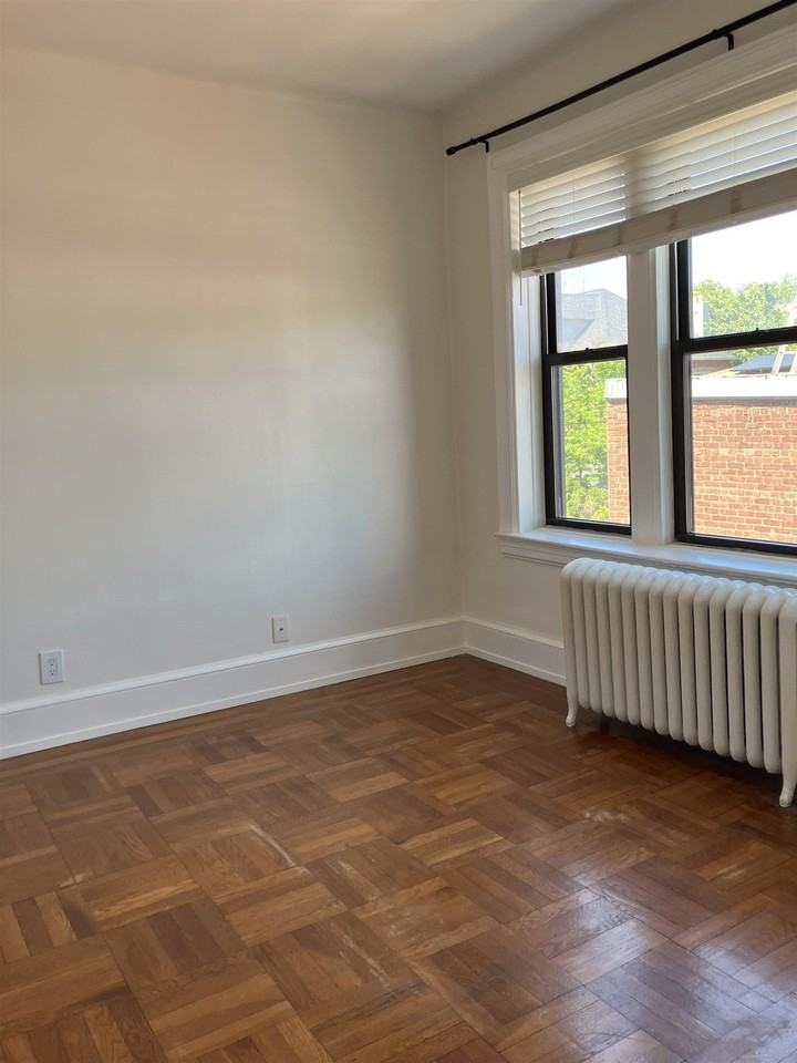 6209 Kennedy Blvd E #3AN - Photo 6 of 12