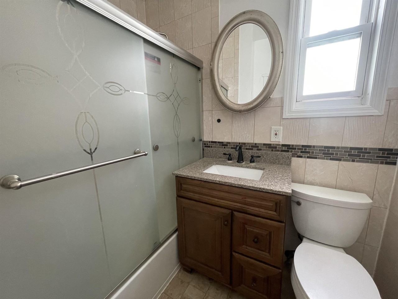 297 Fulton Ave - Photo 4 of 19