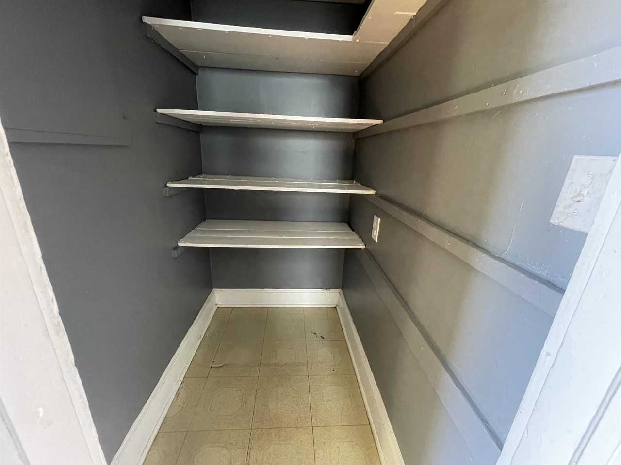 297 Fulton Ave - Photo 5 of 19