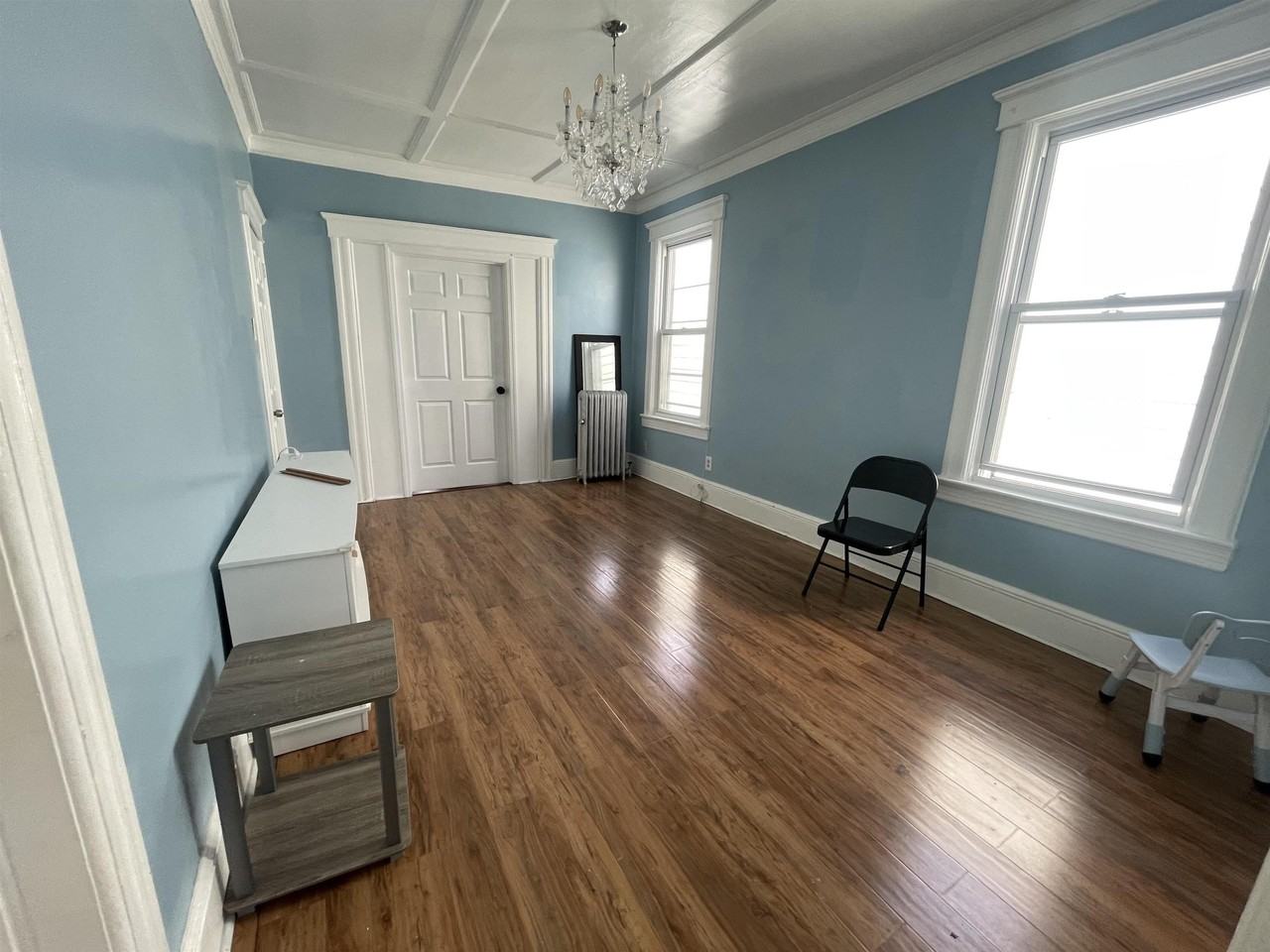 297 Fulton Ave - Photo 7 of 19