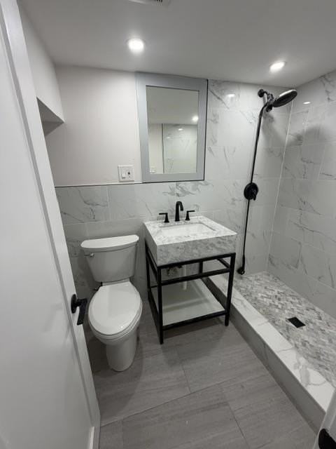 8516 3rd Ave - Photo 3 of 4