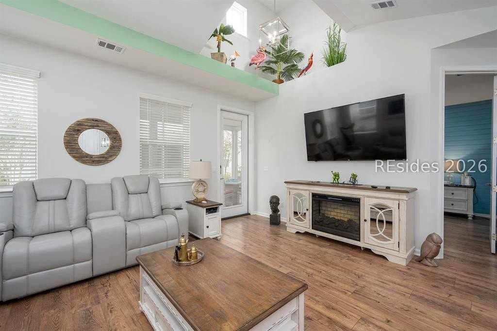 198 Sandbar Ln - Photo 6 of 42