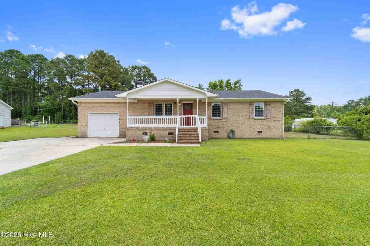 108 Quail Hollow Dr